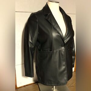 NWT CoffeeShop NewYork/ Stitch Fix 1X faux leather one button front blazer/j…